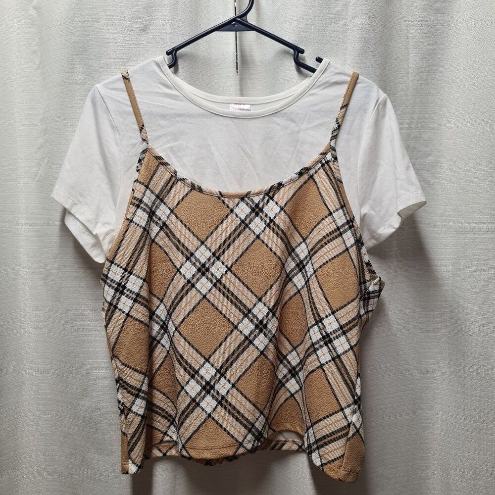 NWT No Boundaries Womens Khaki Plaid Tank and Tee Combo | Size: XXL